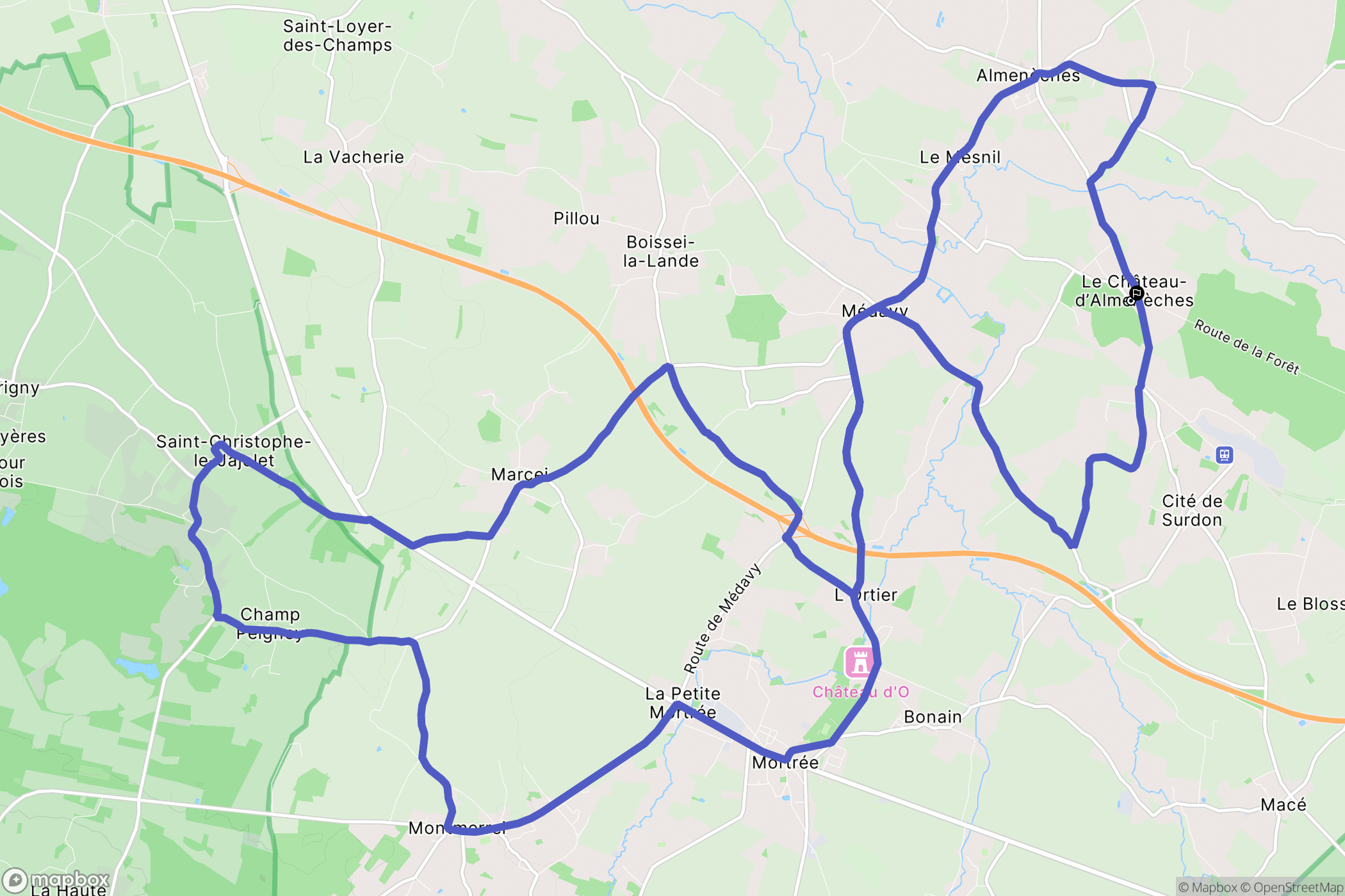 Le Château-d'Almenêches : carte du parcours de randonnée - France