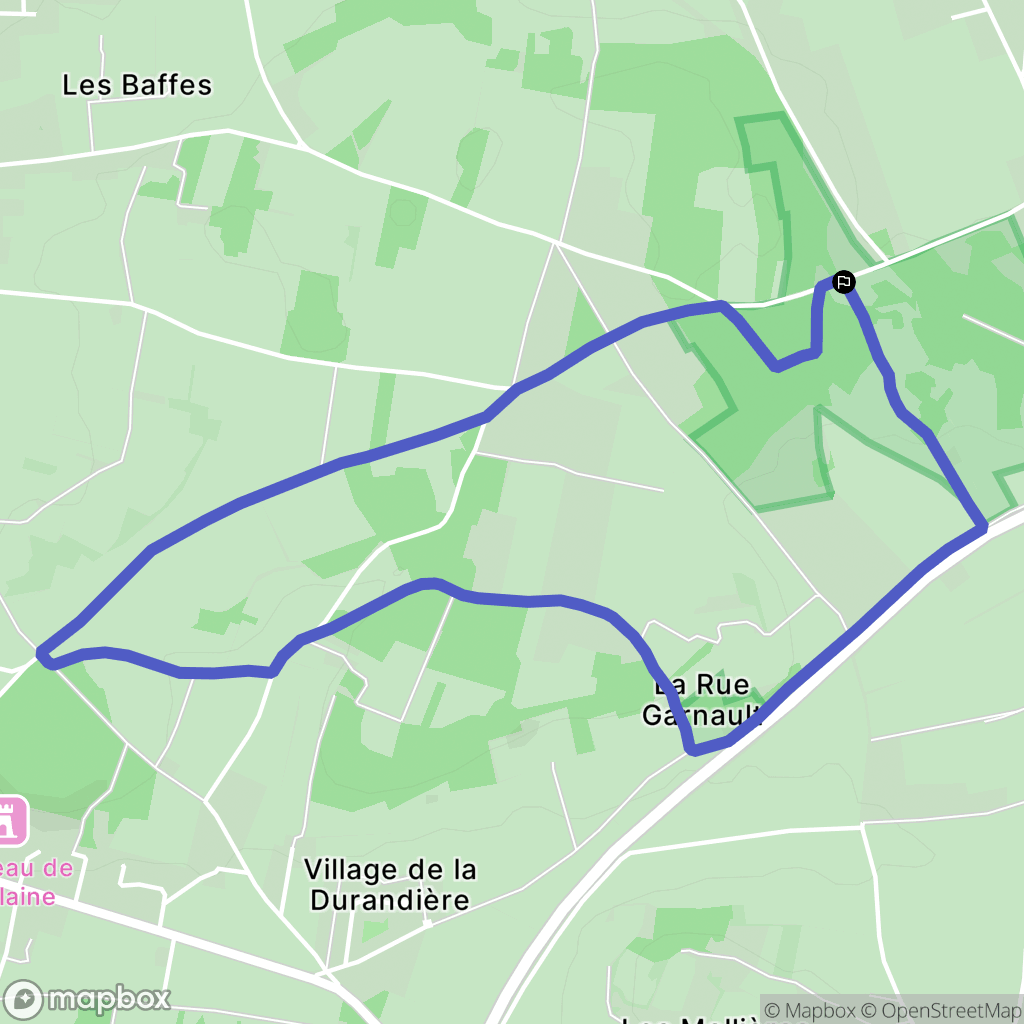 Beaumont-en-Véron : carte du parcours de randonnée - France