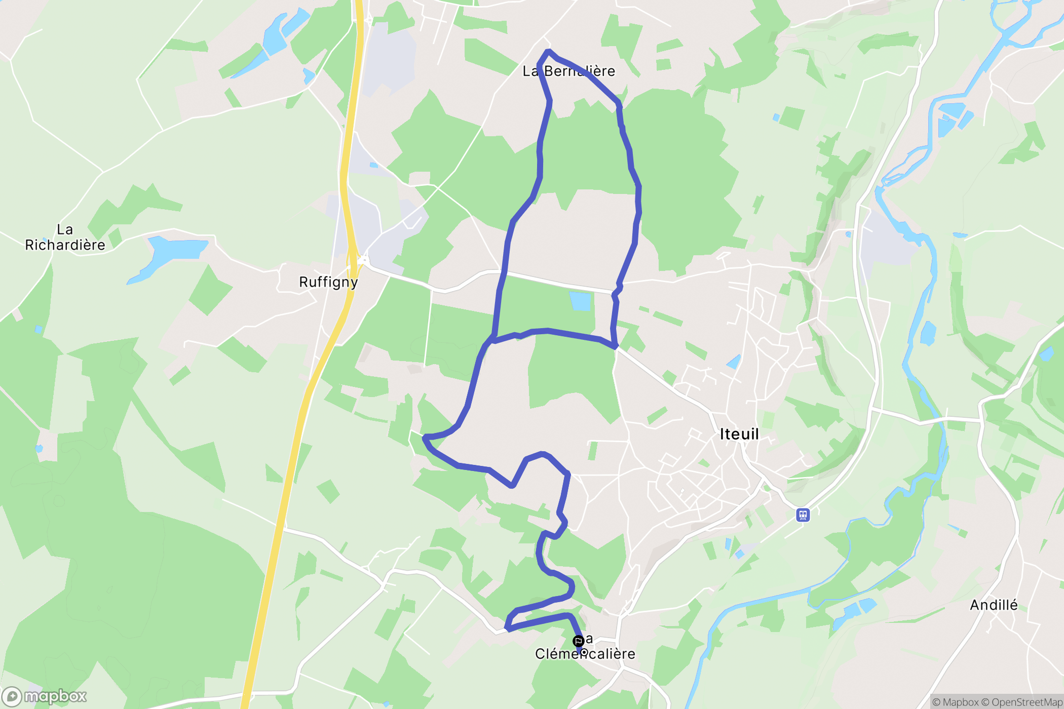 Iteuil : carte du parcours de randonnée - France