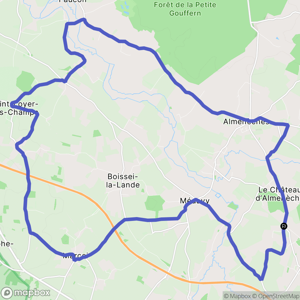 Le Château-d'Almenêches : carte du parcours de randonnée - France