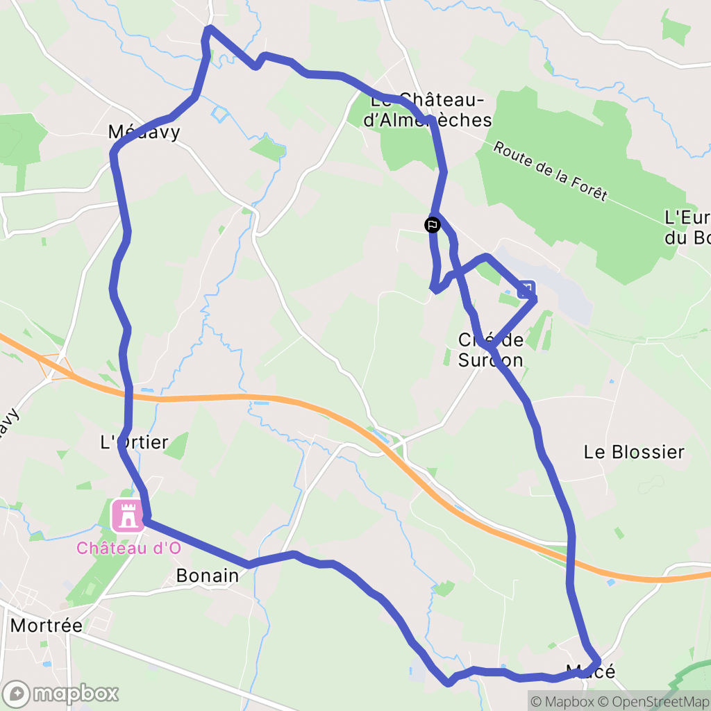 Le Château-d'Almenêches : carte du parcours de randonnée - France