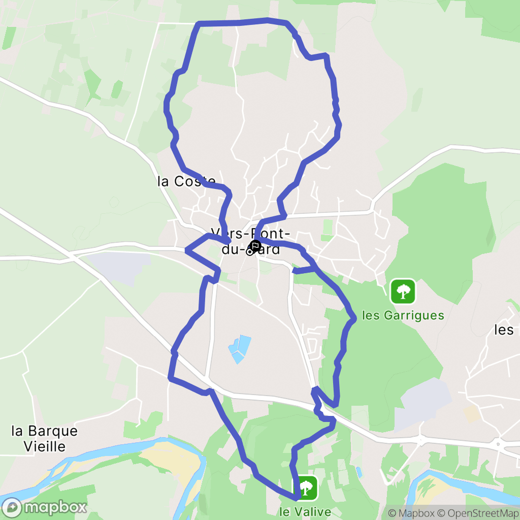 Vers-Pont-du-Gard : carte du parcours de randonnée - France