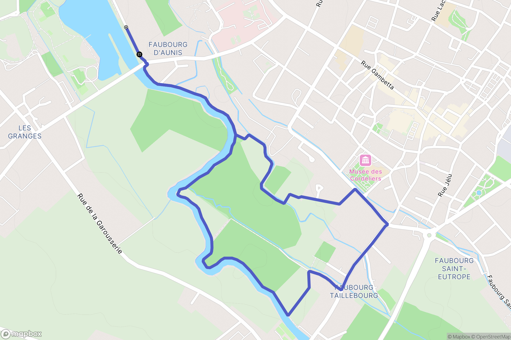 Saint-Jean-d'Angély : carte du parcours de randonnée - France