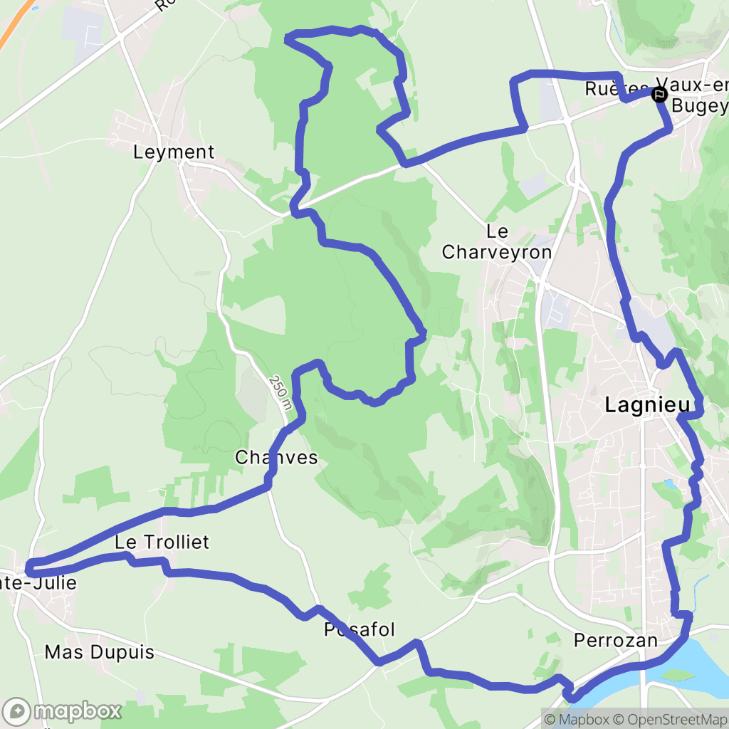 Vaux-en-Bugey : carte du parcours de randonnée - France