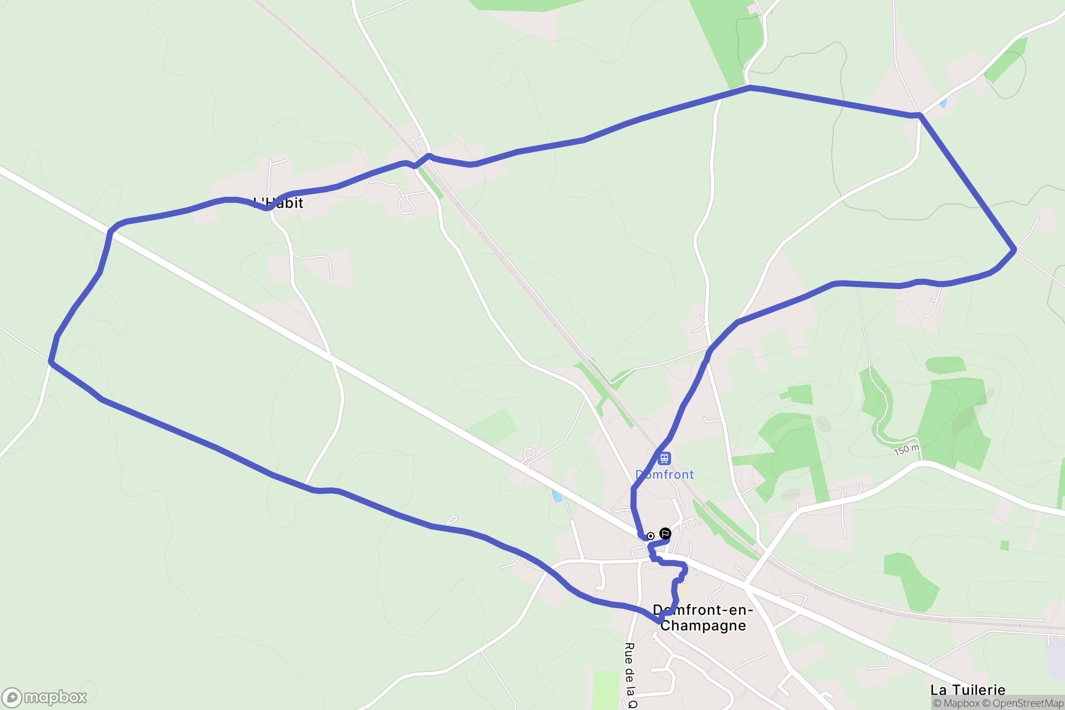 Domfront-en-Champagne : carte du parcours de randonnée - France