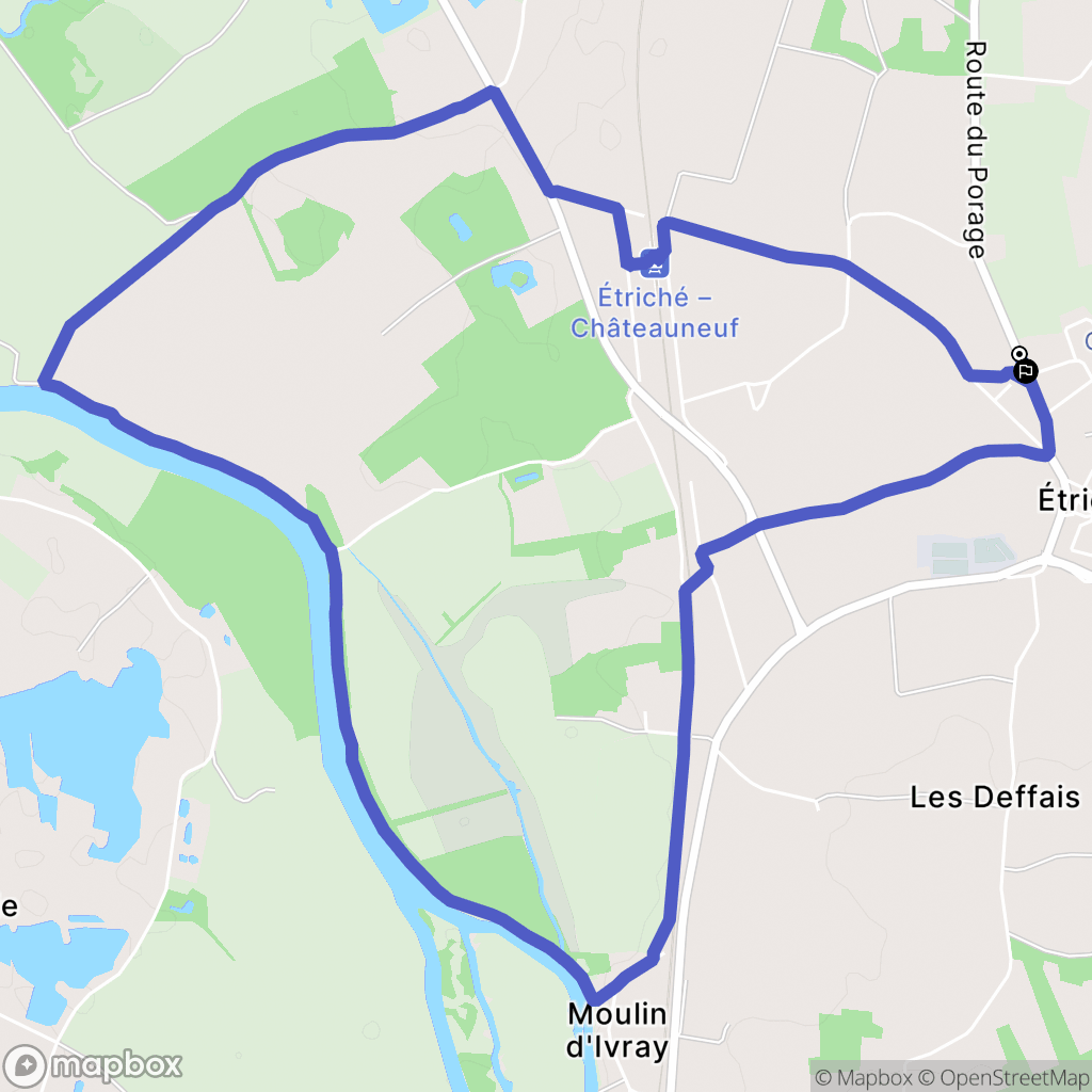 Étriché : carte du parcours de randonnée - France