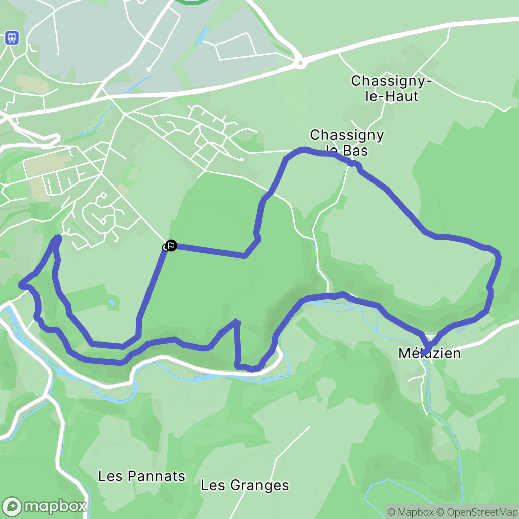 Avallon : carte du parcours de randonnée - France