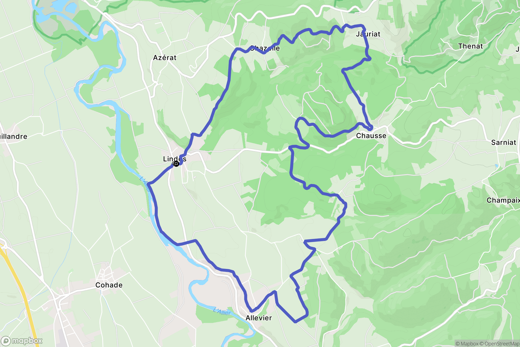 Azérat : carte du parcours de randonnée - France
