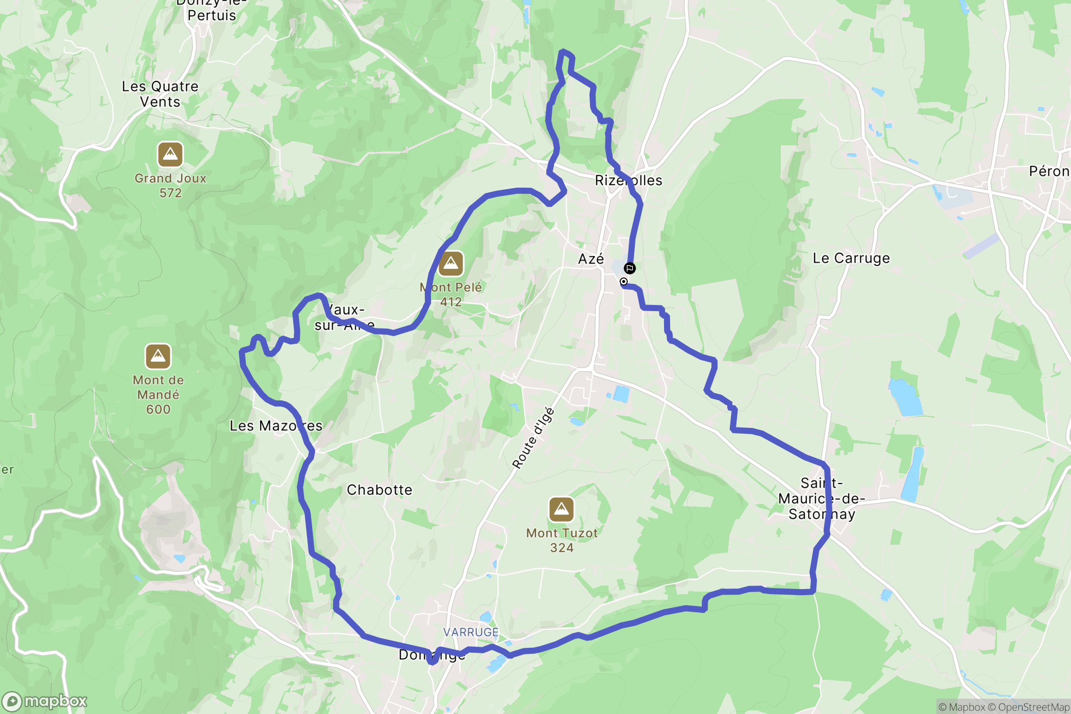 Azé : carte du parcours de randonnée - France
