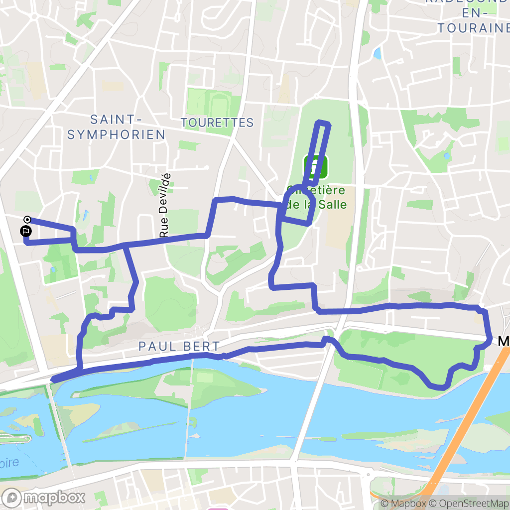 Tours : carte du parcours de randonnée - France