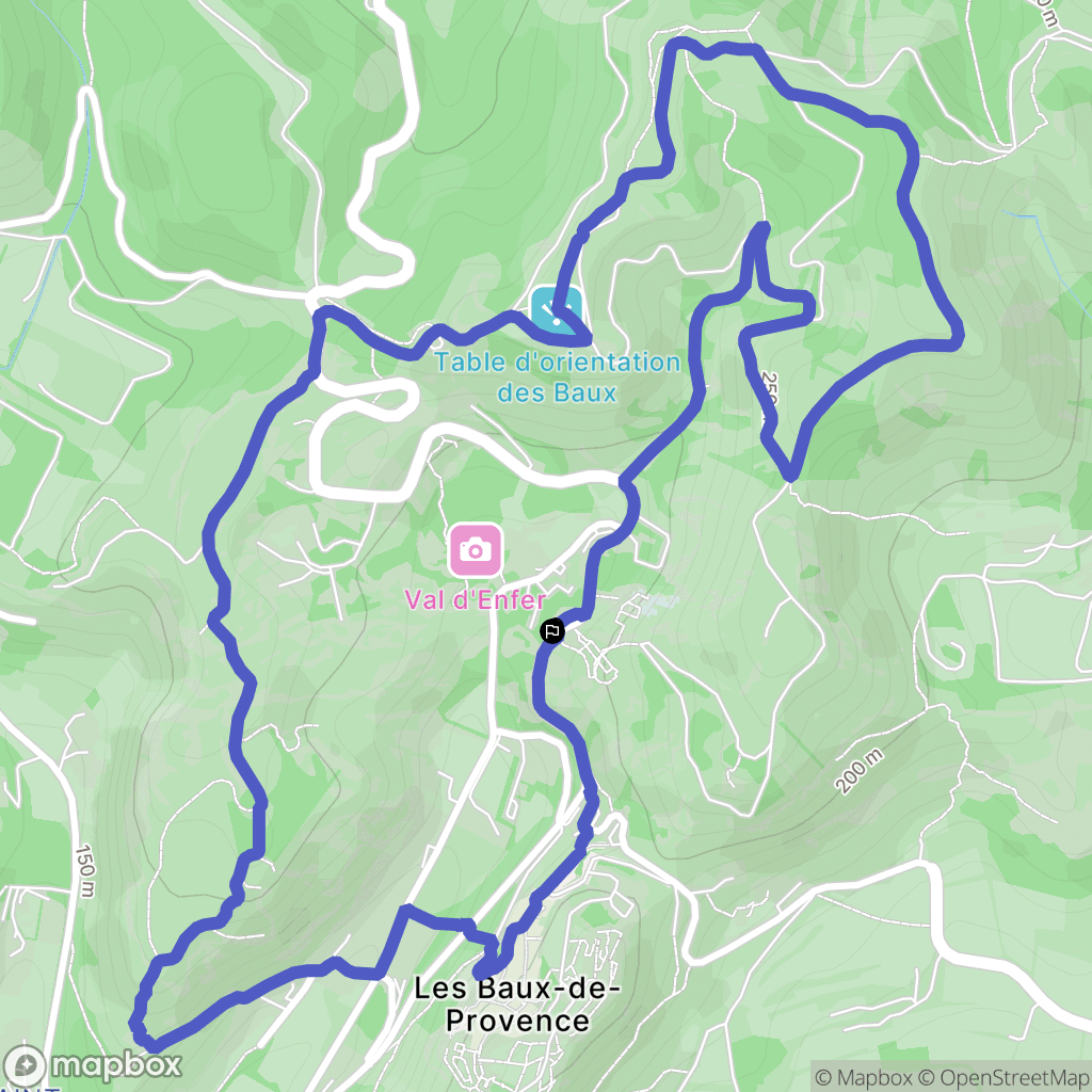 Baux-de-Provence: routekaart voor buitenactiviteiten - France