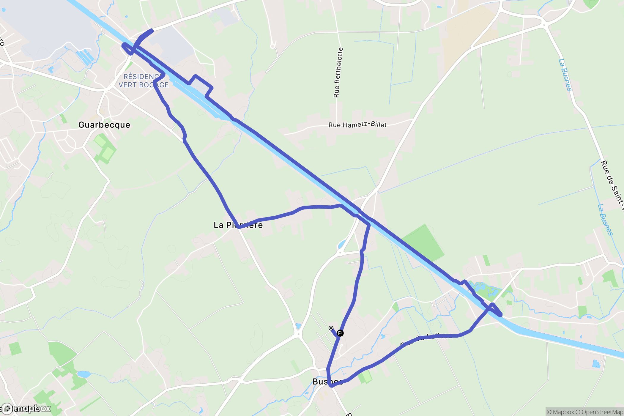 Busnes : carte du parcours de randonnée - France