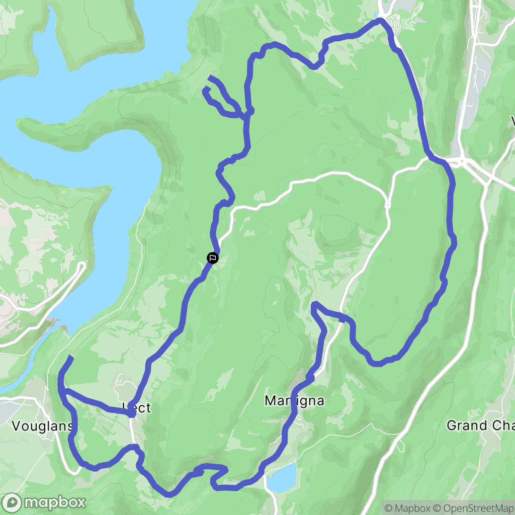 Lect : carte du parcours de randonnée - France