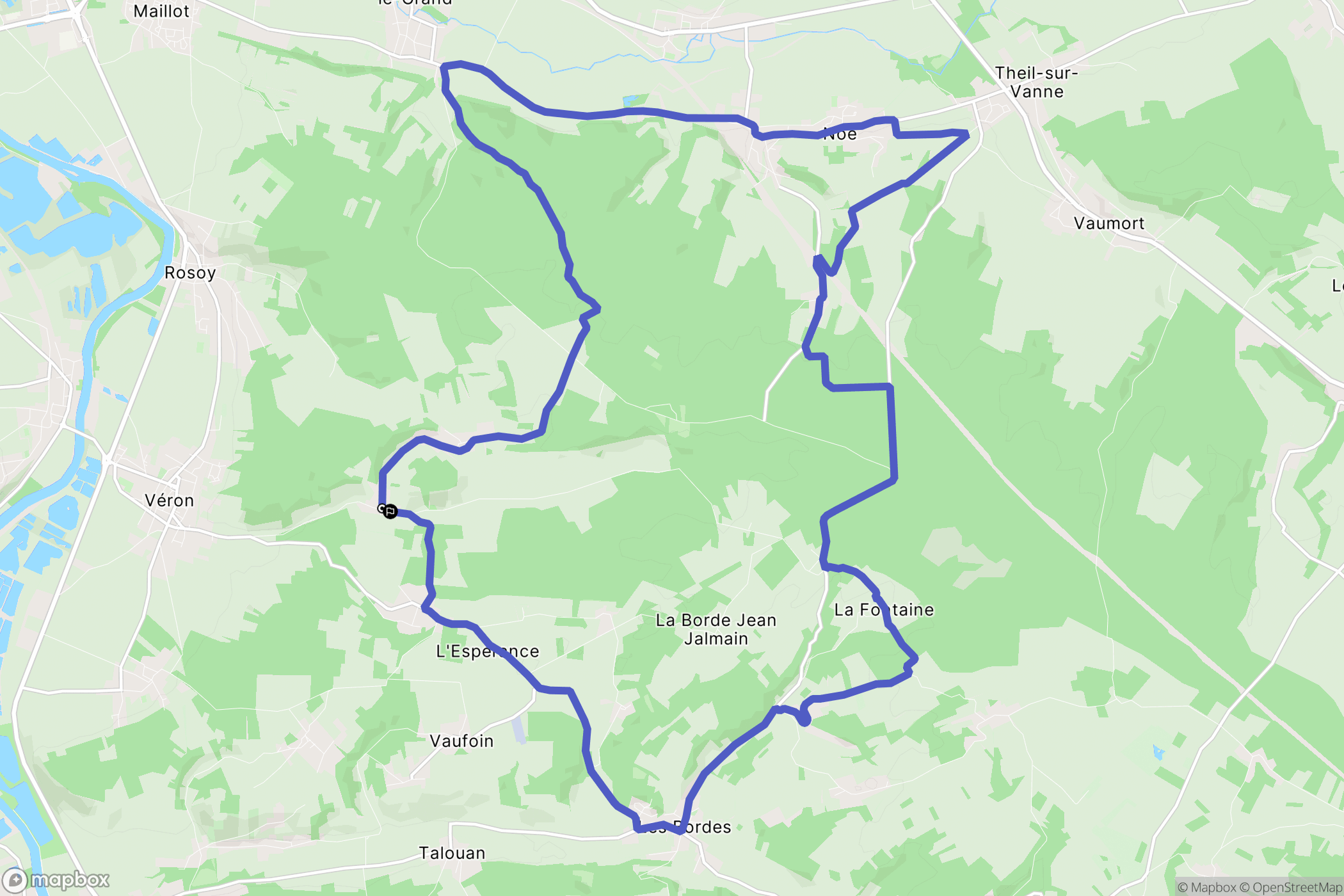 Véron : carte du parcours de randonnée - France
