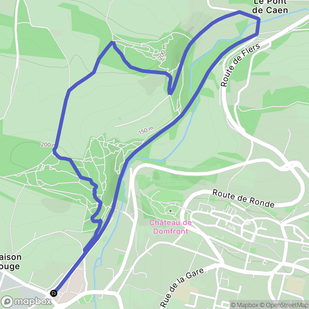 Domfront en Poiraie : carte du parcours de randonnée - France