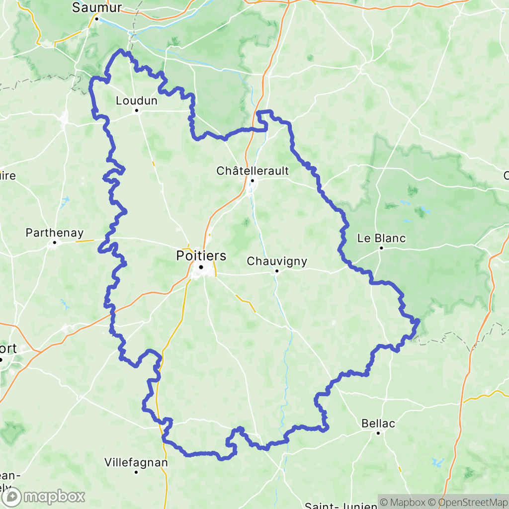 Vienne : carte des parcours de randonnée - France