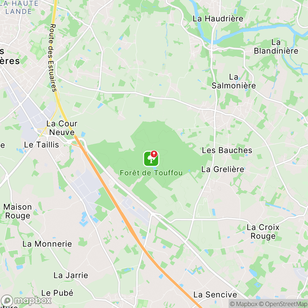Forêt de Touffou : carte des parcours de randonnée - France