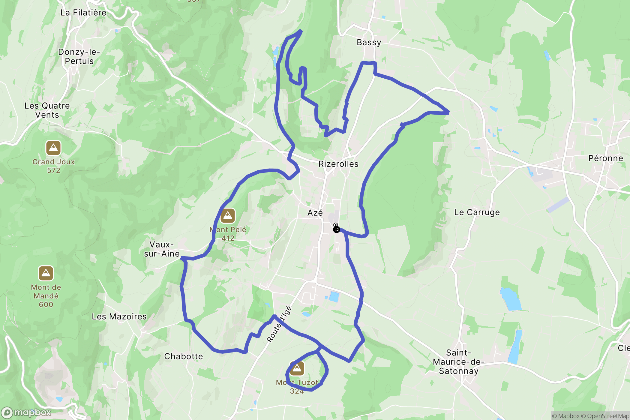 Azé : carte du parcours de randonnée - France