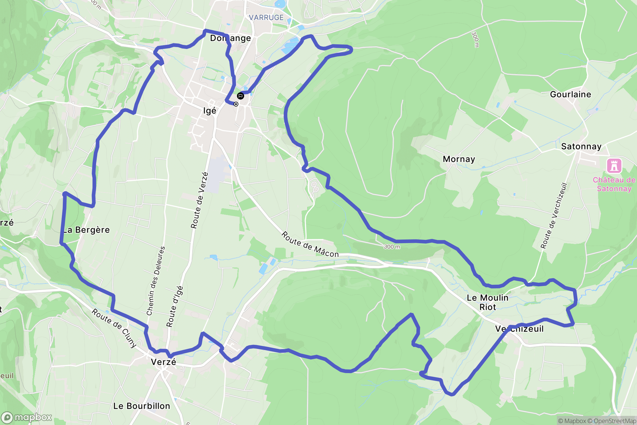 Igé : carte du parcours de randonnée - France