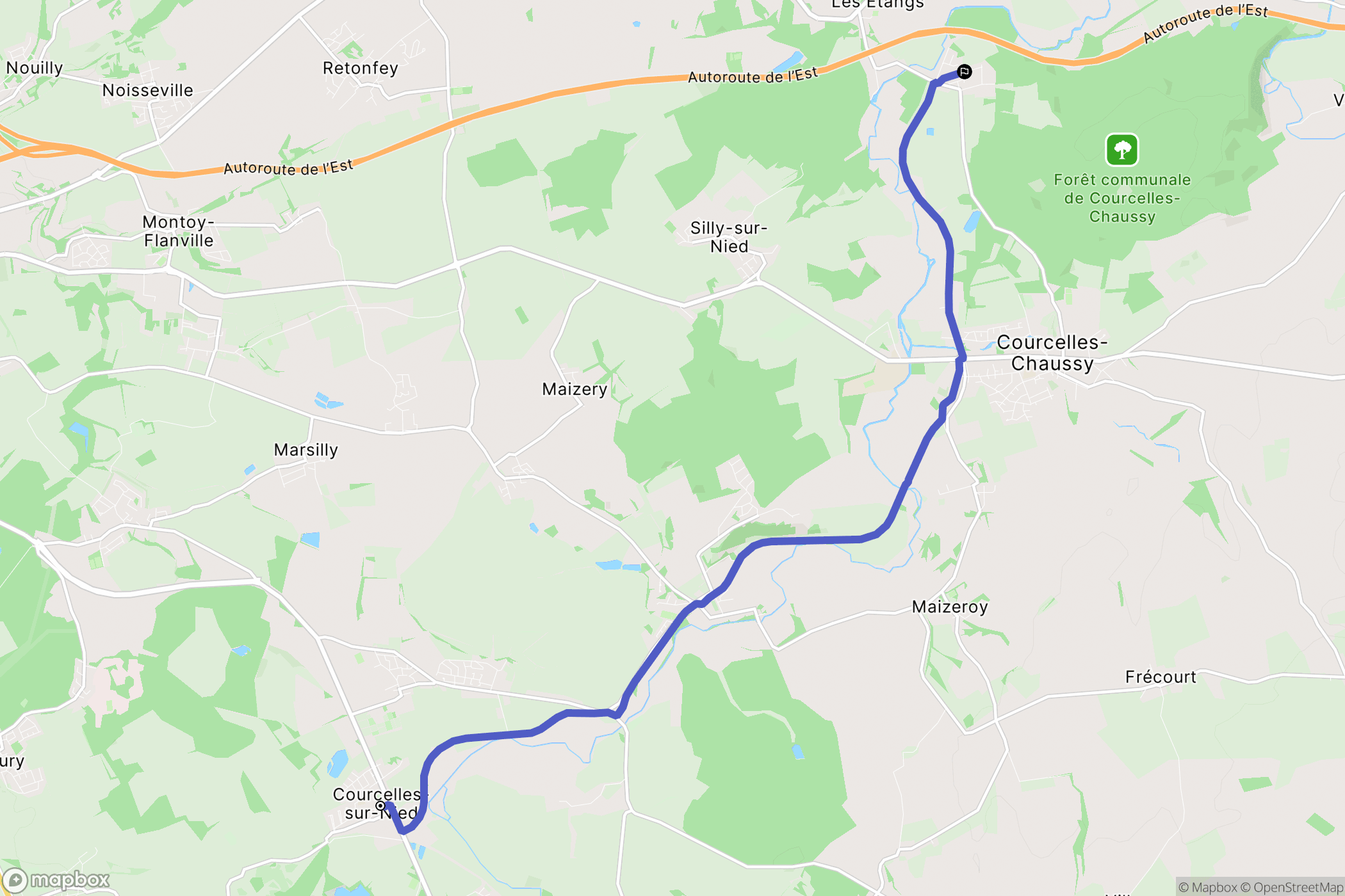 Courcelles-sur-Nied : carte du parcours de randonnée - France