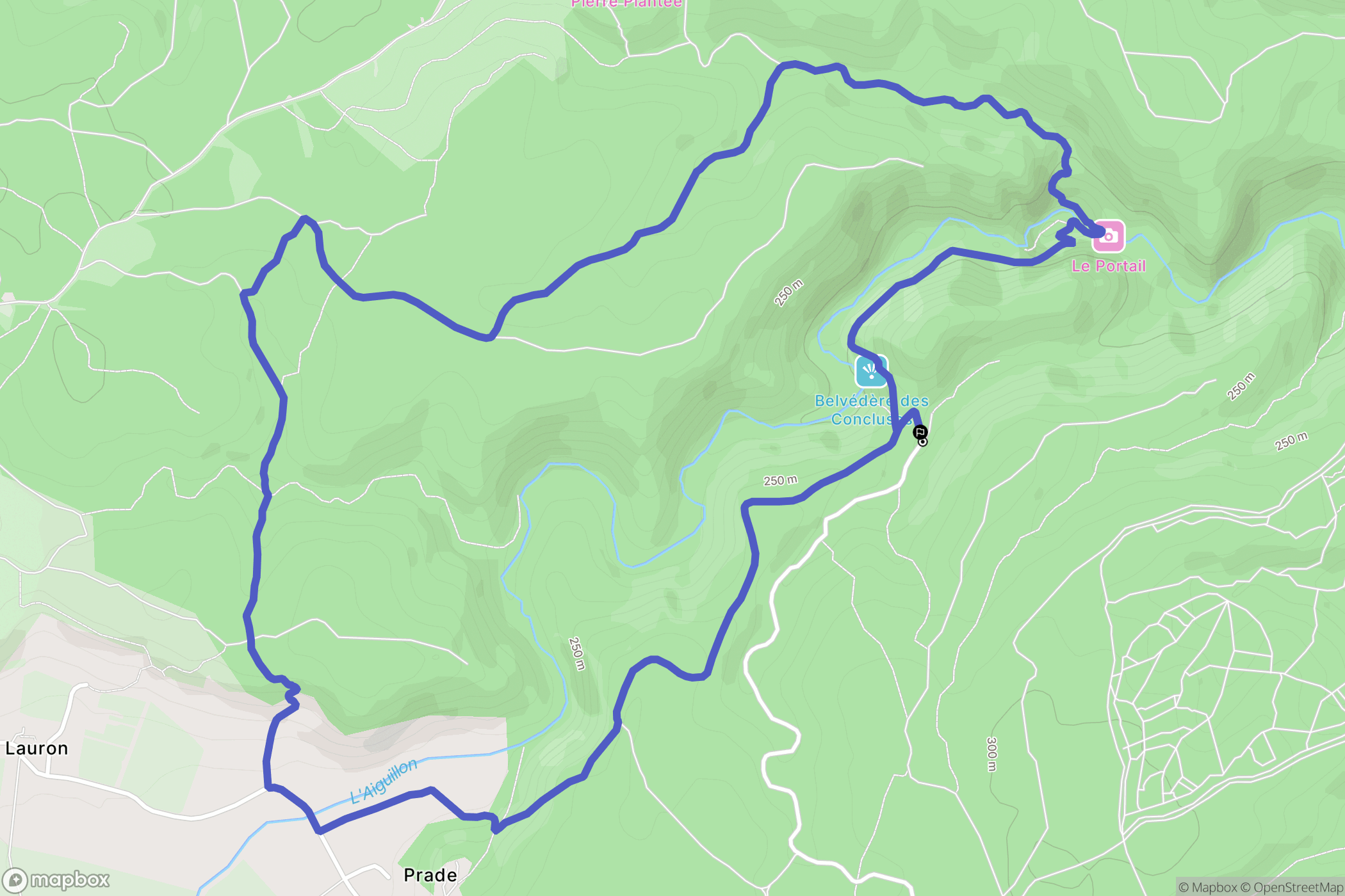 Lussan : carte du parcours de randonnée - France