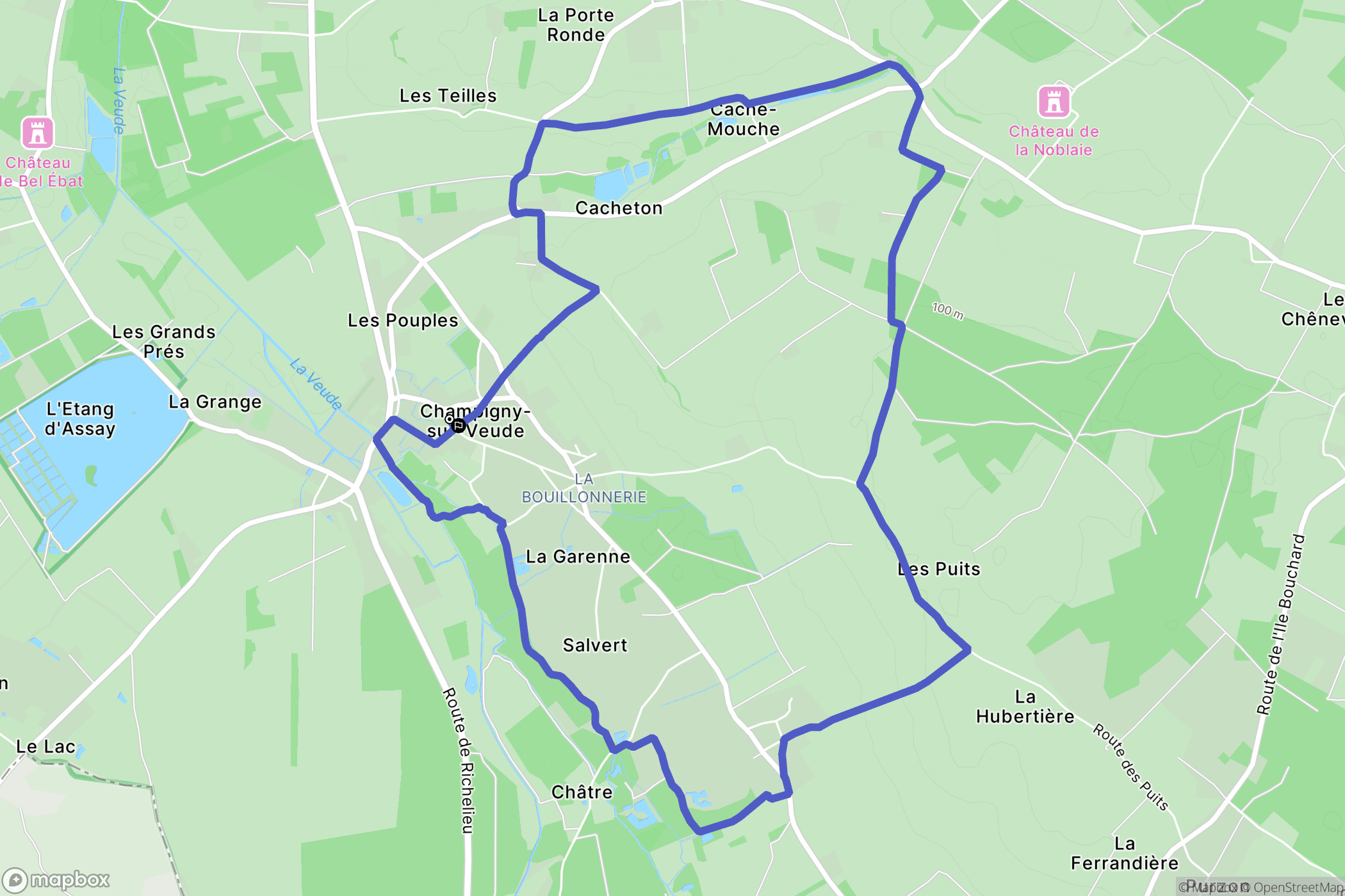 Champigny-sur-Veude: routekaart voor buitenactiviteiten - France