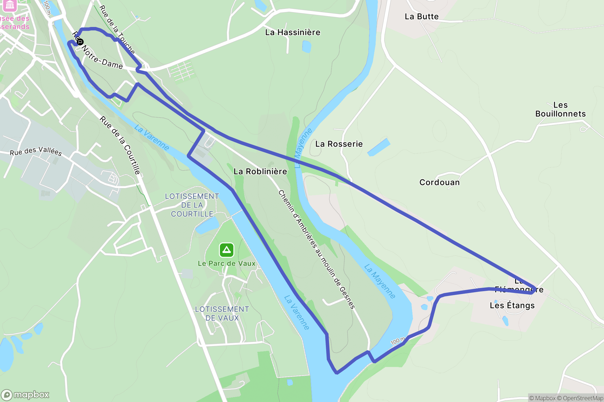 Ambrières-les-Vallées : carte du parcours de randonnée - France