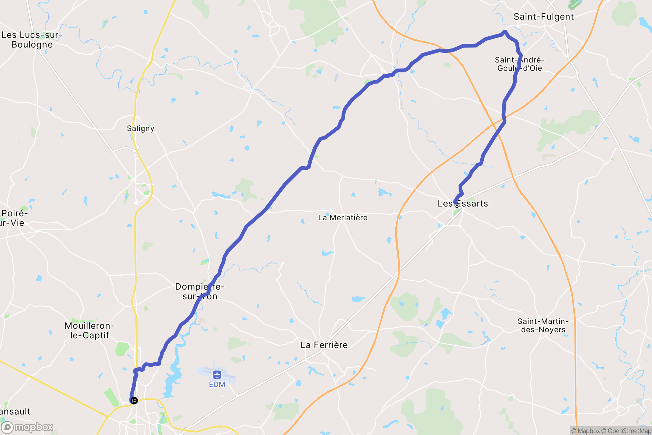 Essarts-en-Bocage : carte du parcours de randonnée - France
