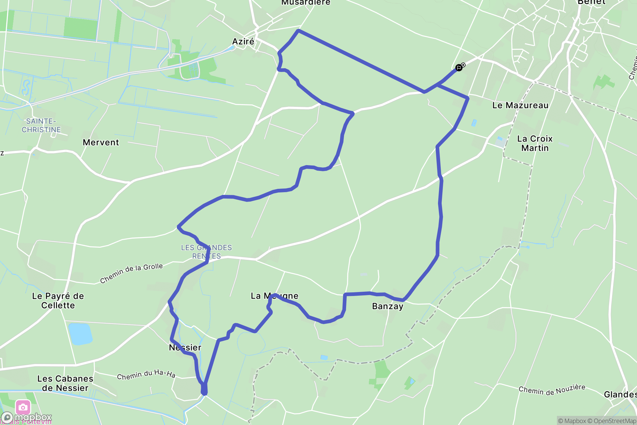 Benet : carte du parcours de randonnée - France