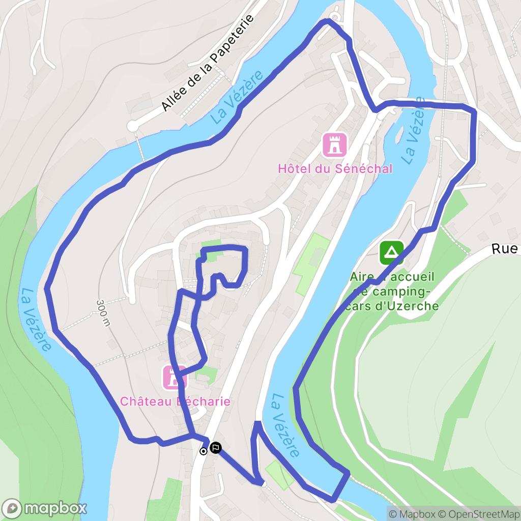 Uzerche : carte du parcours de randonnée - France