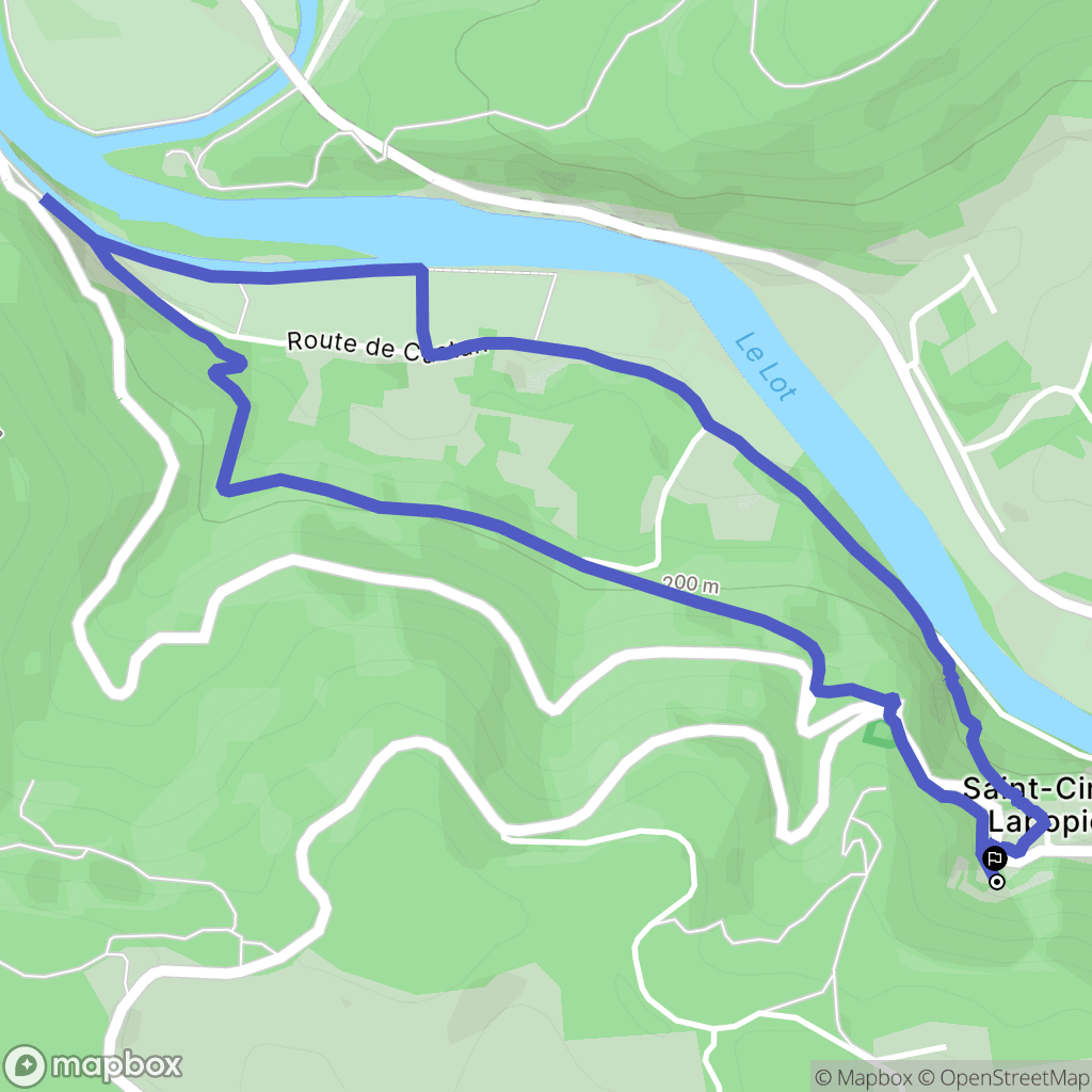Saint-Cirq-Lapopie : carte du parcours de randonnée - France