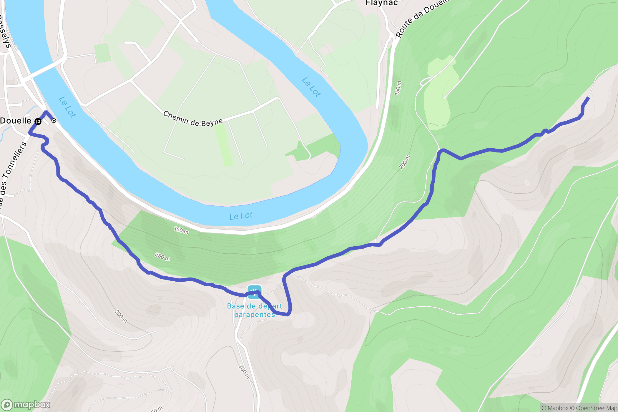 Douelle : carte du parcours de randonnée - France