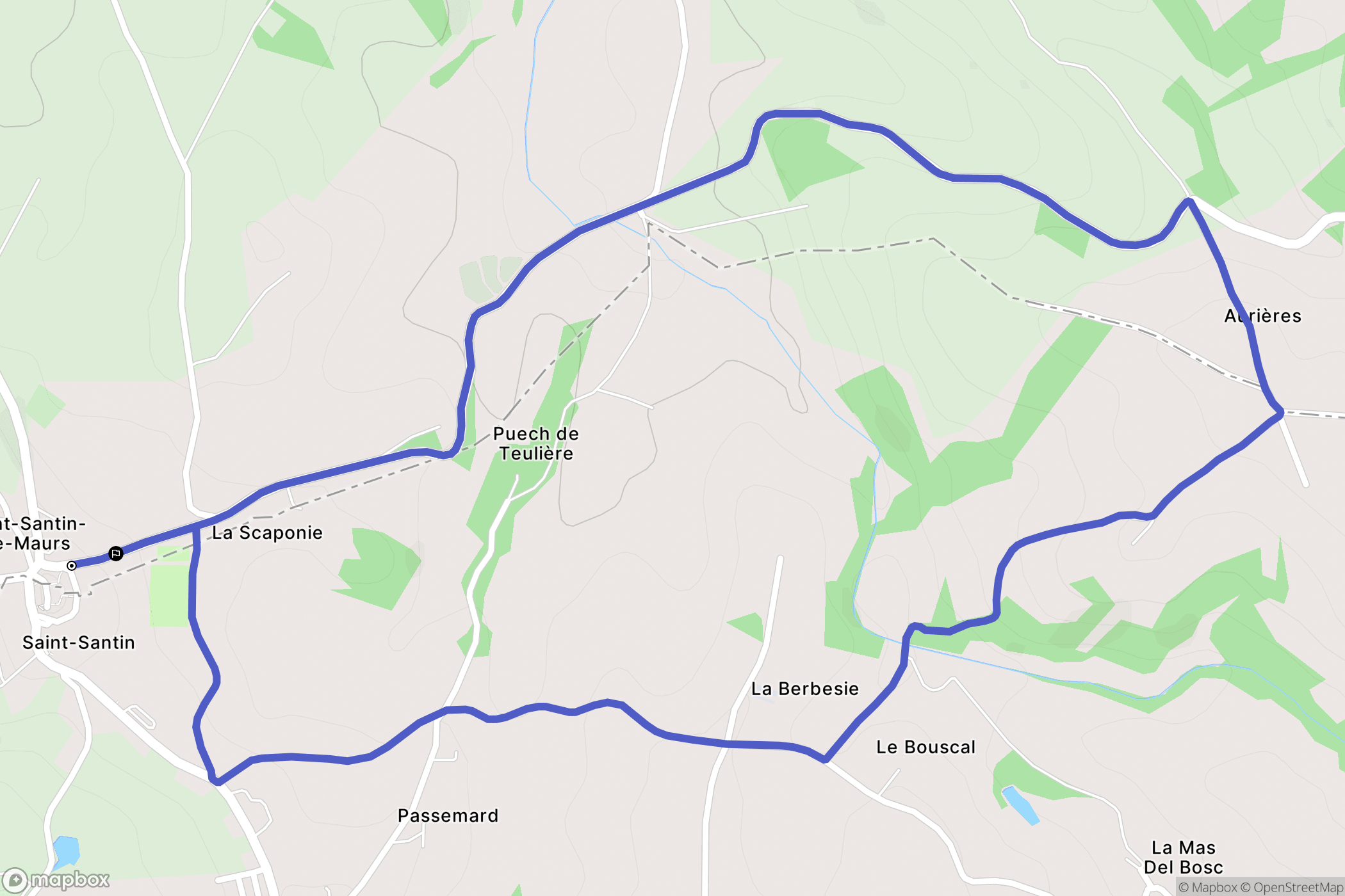 Saint-Santin-de-Maurs : carte du parcours de randonnée - France