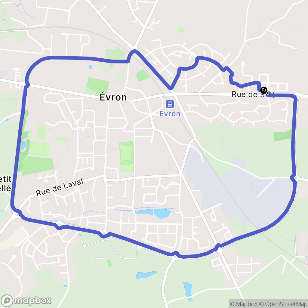 Évron : carte du parcours de randonnée - France