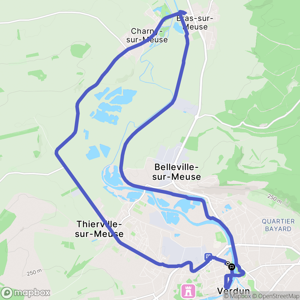 Verdun : carte du parcours de randonnée - France