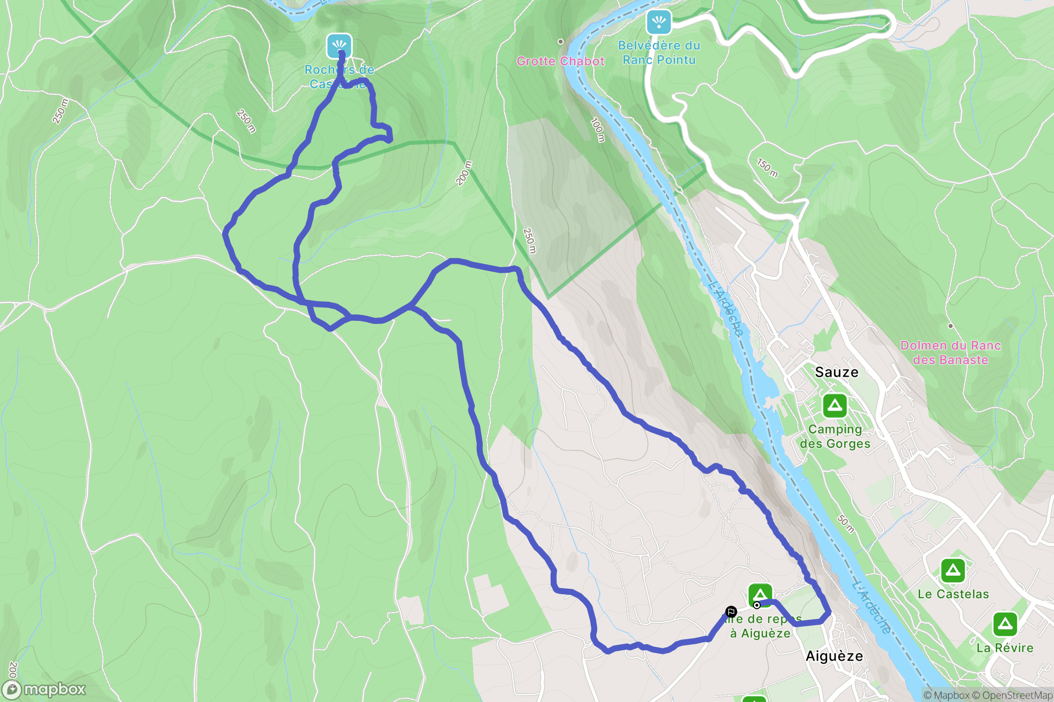 Aiguèze : carte du parcours de randonnée - France