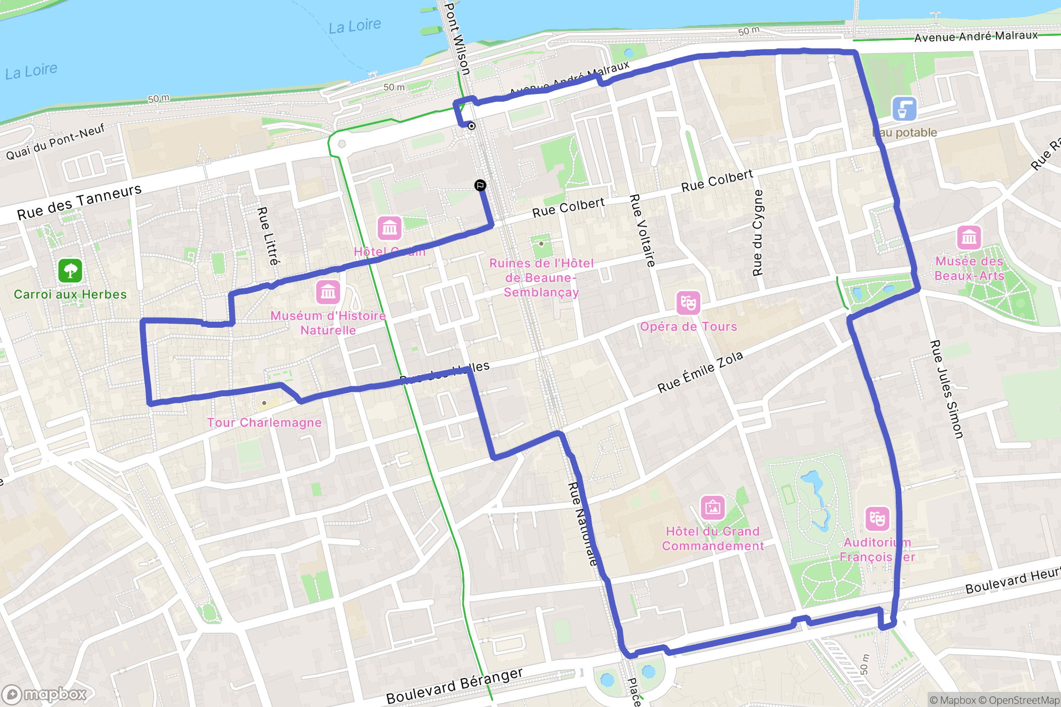 Tours : carte du parcours de randonnée - France
