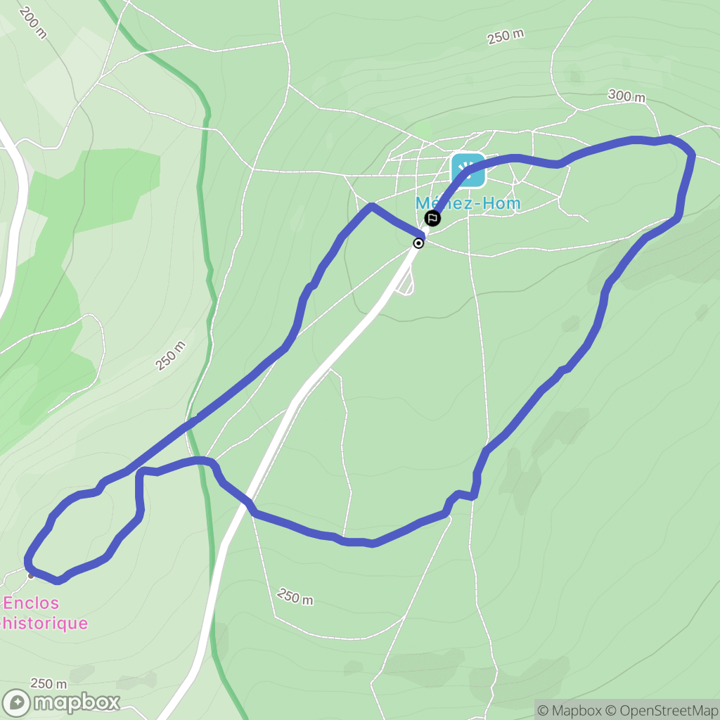 Dinéault : carte du parcours de randonnée - France