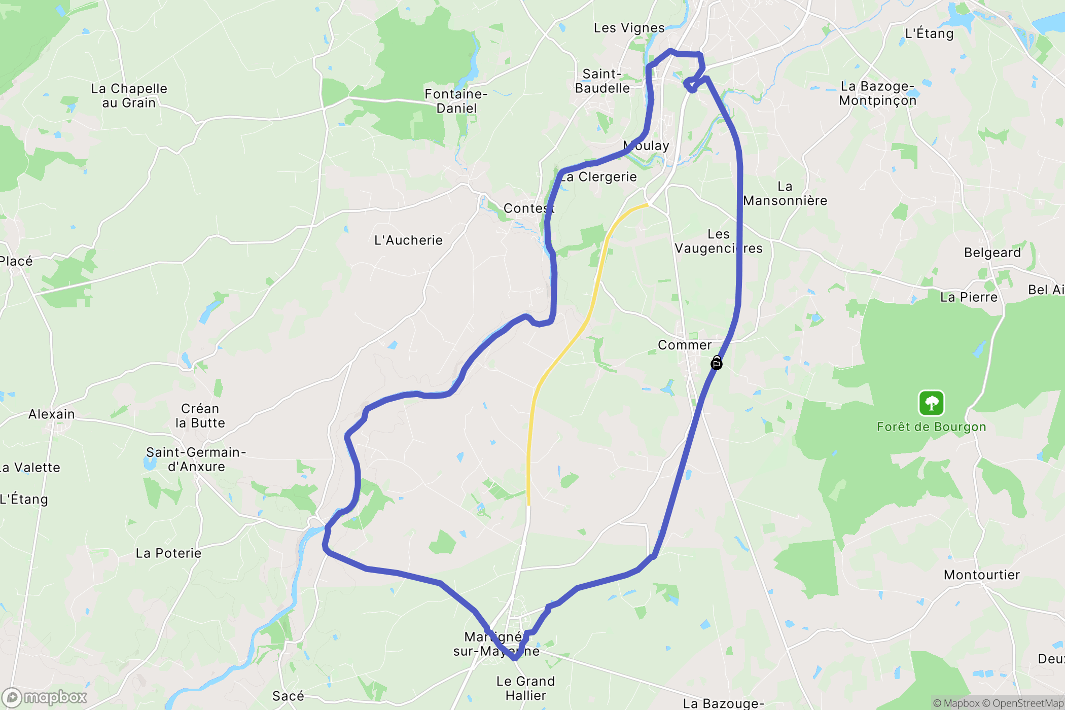Commer : carte du parcours de randonnée - France