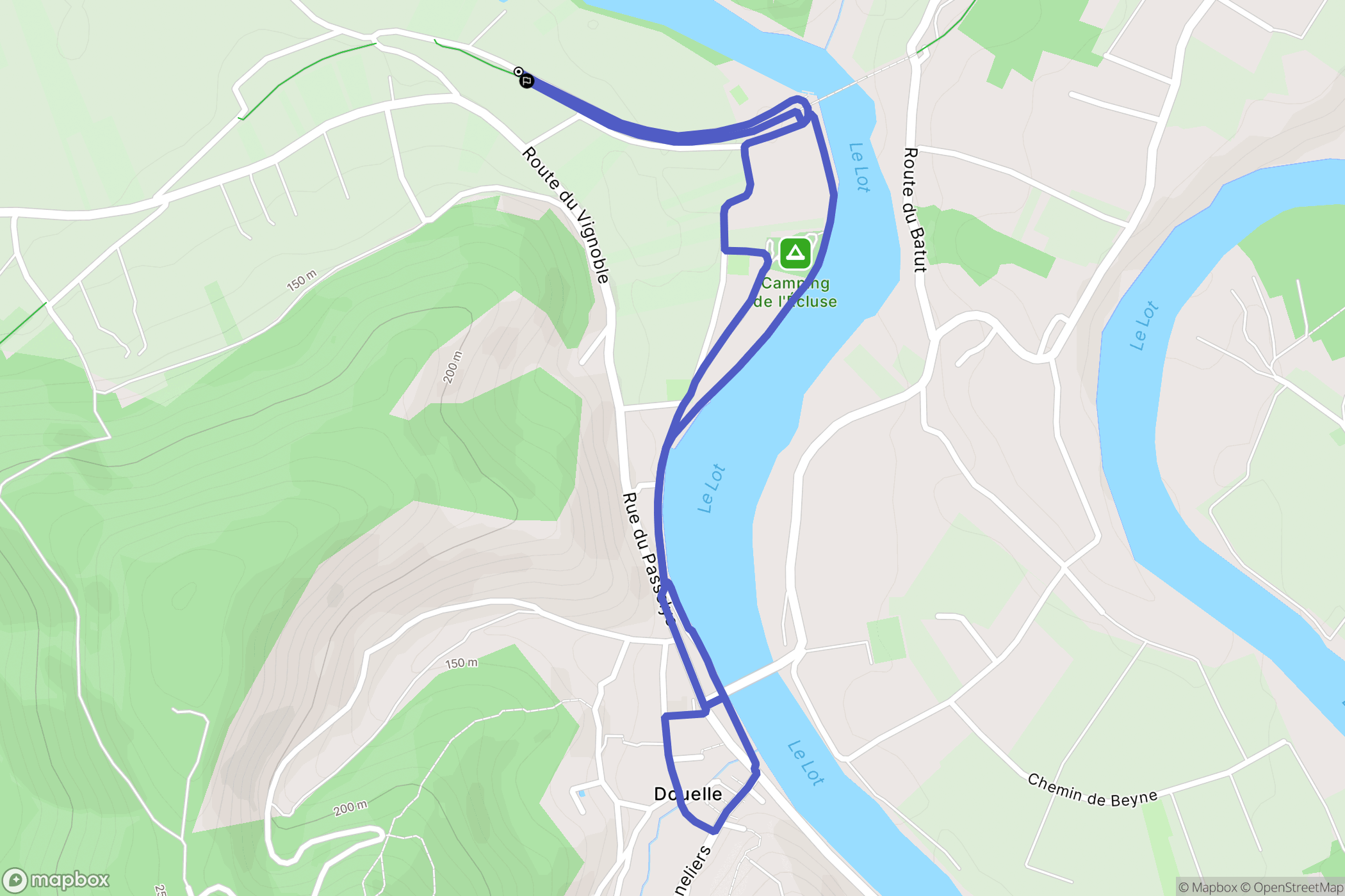 Douelle : carte du parcours de randonnée - France
