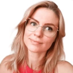 Isidora Ć.