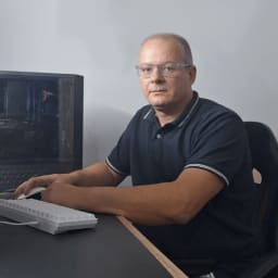 Aleksandar Đ.