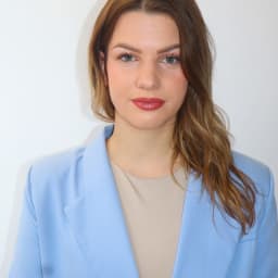 Jelena J.
