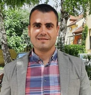 Aleksandar K.