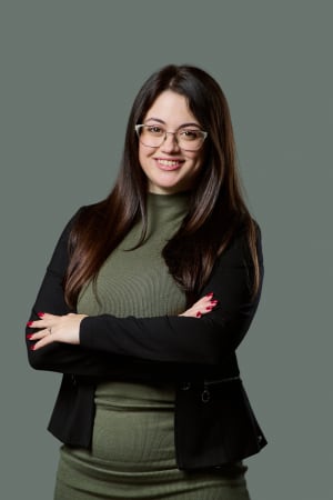 Sara R.