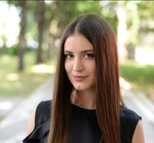 Teodora B.