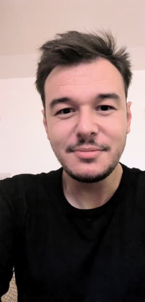 Aleksa V.