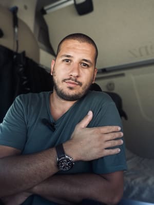 Bojan J.
