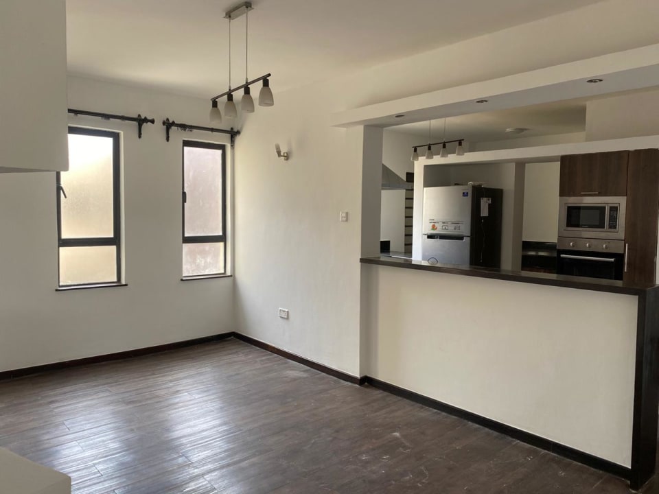 3 Bedroom plus sq Unfurnished Apartment in Kileleshwa