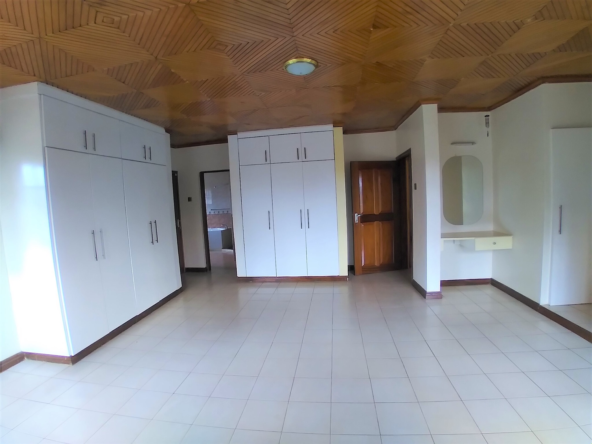 Large Standalone House in Runda